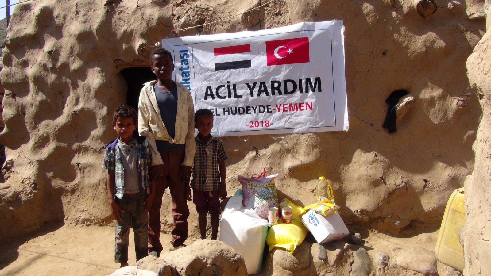 Yemen'e Acil Yardım