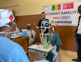Mali’de 500 katarakt ameliyatı