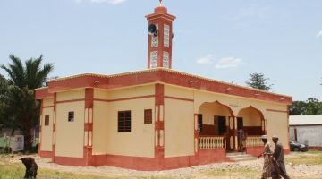 Togo’da cami ibadete açıldı